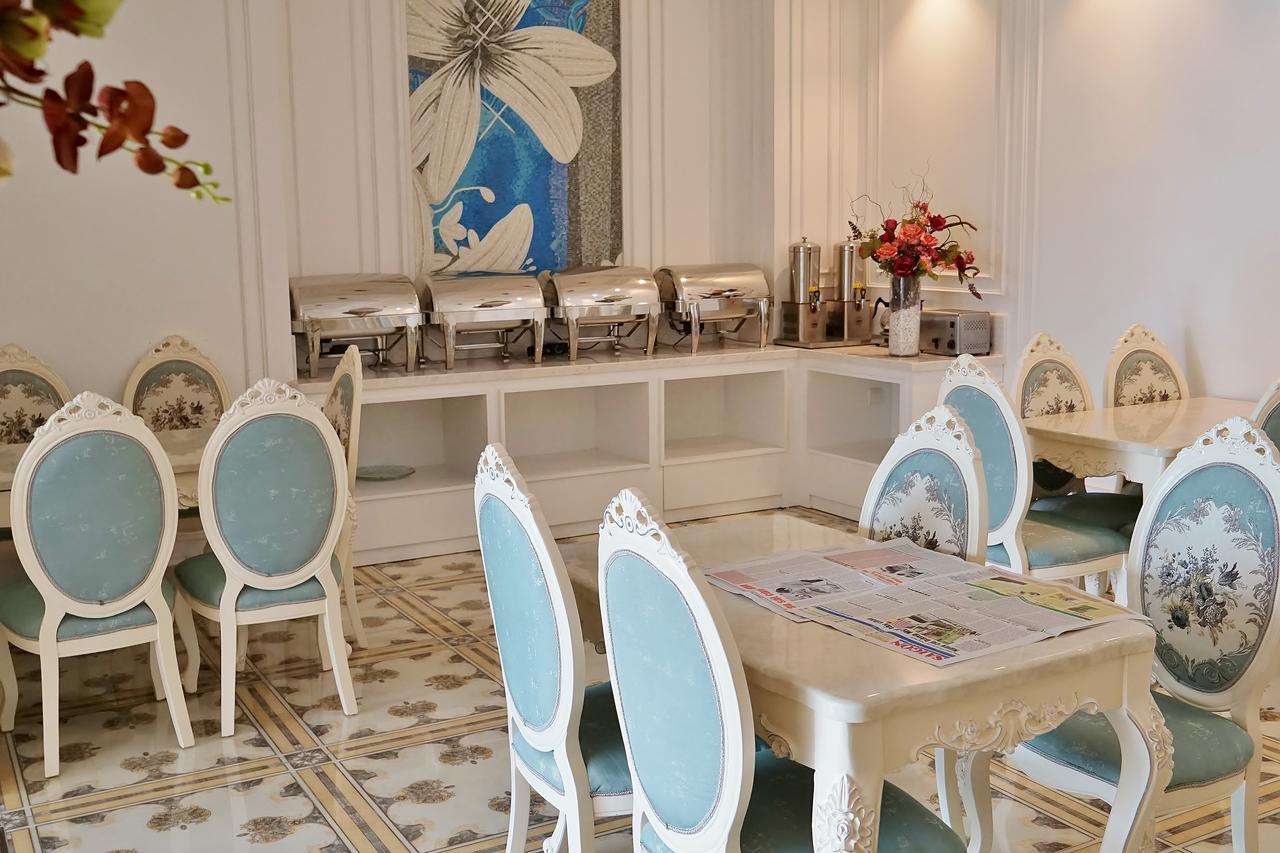 Tuong VI Hotel Saigon Хошимин Екстериор снимка