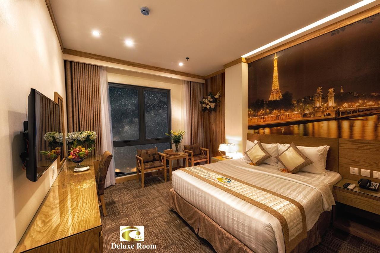 Tuong VI Hotel Saigon Хошимин Екстериор снимка